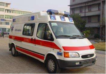 威海救护车租赁